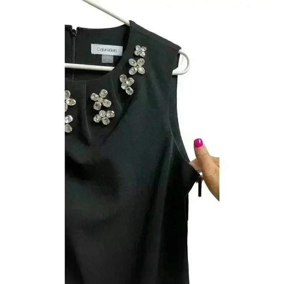 Calvin Klein Women's Sleeveless Shift Dress with Embellished Neck Trim Size 8 - Picture 4 of 7